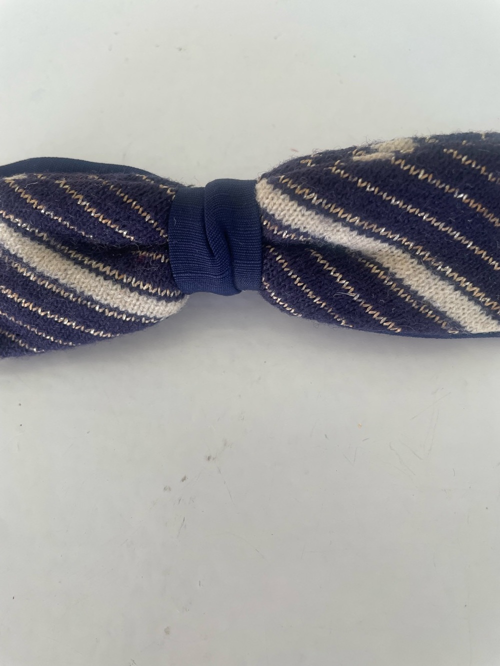 Bow tie Navy and White Wool Batwing Pretied Handmade Vintage